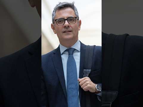 Bolaños exige al Supremo que aclare si los nacionalizados por la ‘ley de nietos’ podrán votar #short