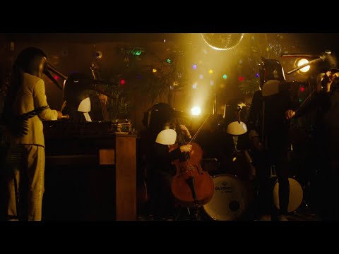 Penguin Cafe - In Re Budd (Strings Version) (Official Music Video)