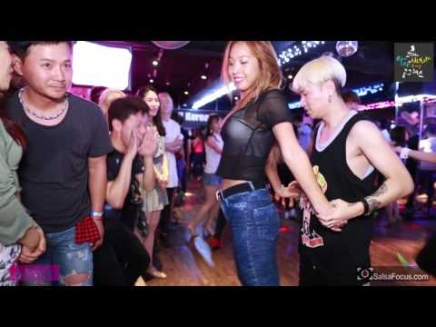 딸기외계인&Chloe  2017 Korea salsa & Bachata congress pre-party @ Naomi