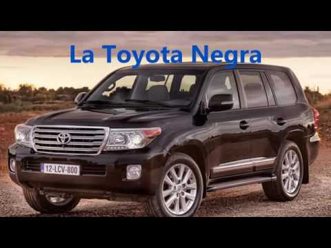 La toyota negra hermanos ariza