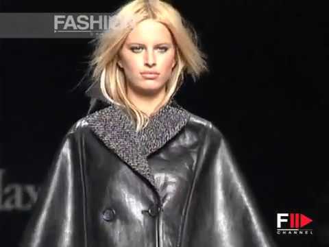 "Max Mara" Autumn Winter 2003 2004 Milan 1 of 3 Pret a Porter Woman by FashionChannel