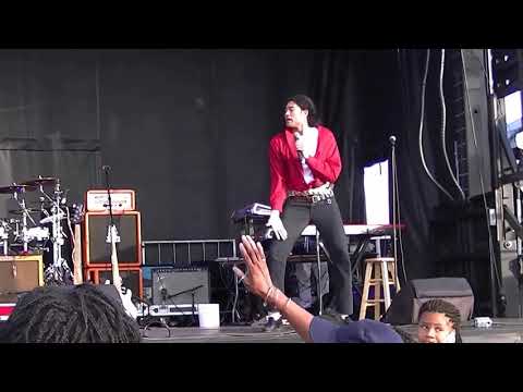 Promotional video thumbnail 8 for Michael Jackson: The Live Experience