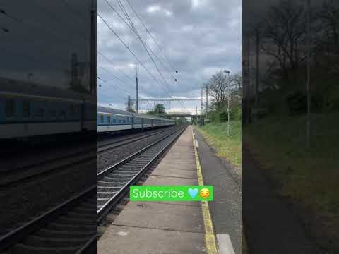 High Speed Train!! 160KM/H