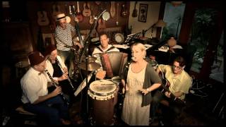 BECK * DO WE? WE DO * Performed by DOOZY