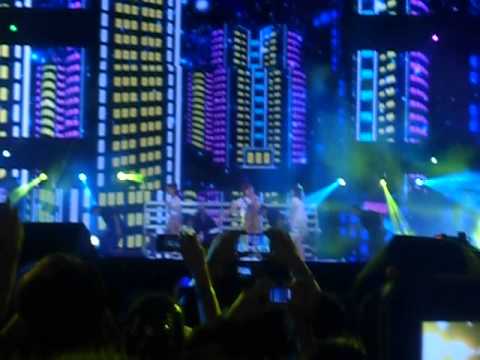 130116 Secret+B.A.P Collaboration Stage