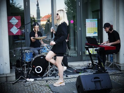 [FLESZ] W ramach 16  Festiwalu Wakacyjne Kadry 2021! Koncert Edyty Cymer