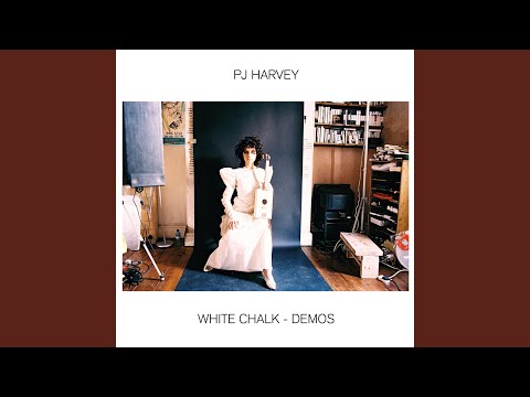 Videoclip de Broken Harp (Demo) — PJ Harvey