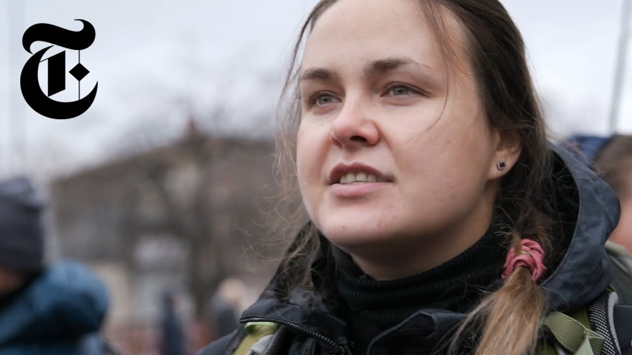 ‘I Must Save My Mom’: Ukrainian Women Return | Russia-Ukraine War