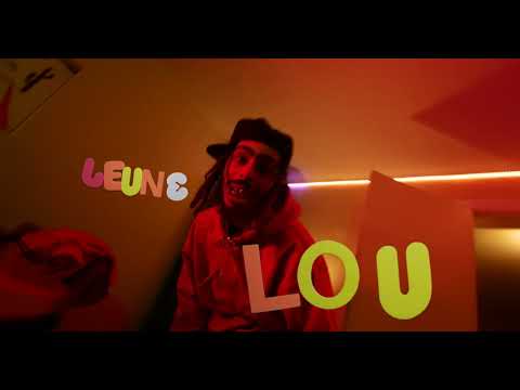 Jeune Loup - Brune Mauve Beige (Clip Officiel)