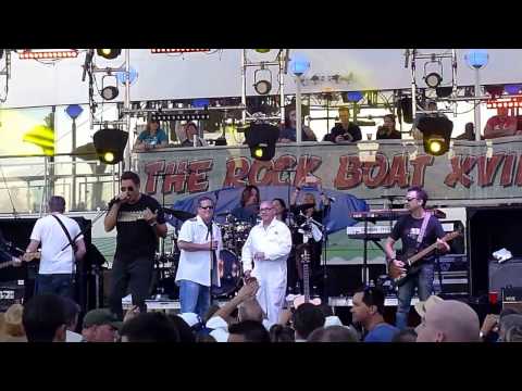 Dexter Freebish & Sister Hazel - Leaving Town (live on TRB XVII)