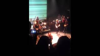 The Sainte Catherines - D&#39;You Guys Wanna Fuckin&#39; Party After This? No.