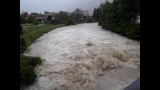 preview picture of video 'Kieferbach Hochwasser nach starkem Dauerregen, 2. Juni 2013'