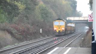 preview picture of video '2 Class 66 @ Hedge End 617B 0604 Effingham Junction to Eastleigh East Yard 10 11 2013'