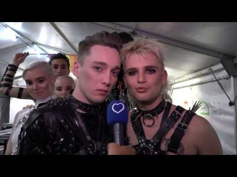 Hatari for 2 minutes straight