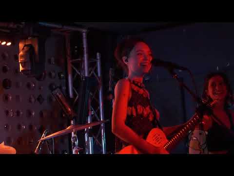 Charlotte Rose Benjamin - satisfied (live @ Baby's All Right 4/24/22)