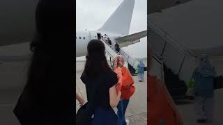 Download lagu Berisik ya suara mesin pesawat itu mp3