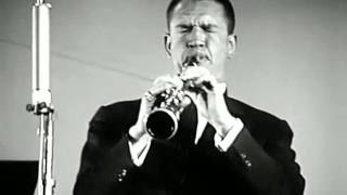 24 Sweet Georgia Brown  by Wilbur DeParis And His "New" New Orleans Jazz.