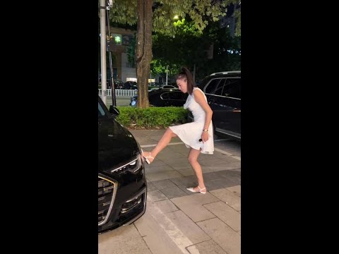 竟然敢放老板轮胎气#意想不到的结局 #全网最卑微老板娘 #搞笑