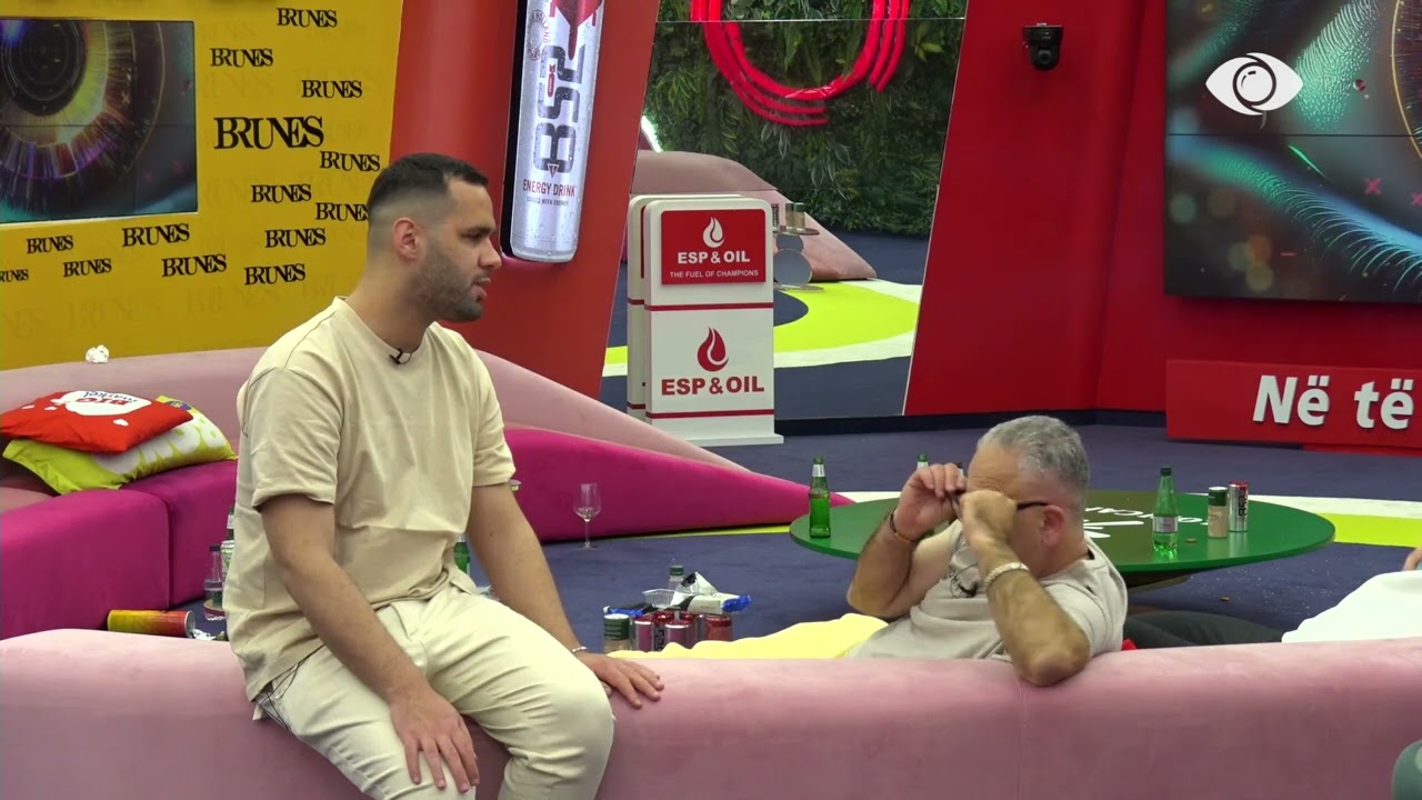 “Rri krahë për krah me personin që e ka akuzuar për incest”/ Stenaldo bisedon me Artanin për Rogertin