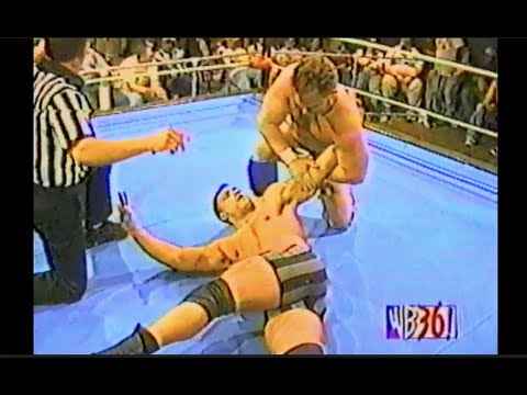 Jorge Estrada vs  Romeo