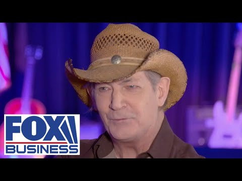 Doug Seegers shares his story from homelessness to country star