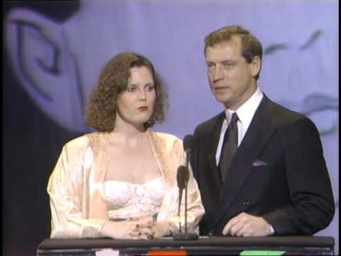 Garth Brooks Wins Country Single - AMA 1992