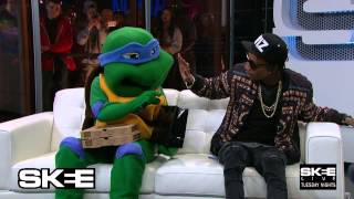 Wiz smokes with Ninja Turtle on Live TV- Only on SKEE Live!