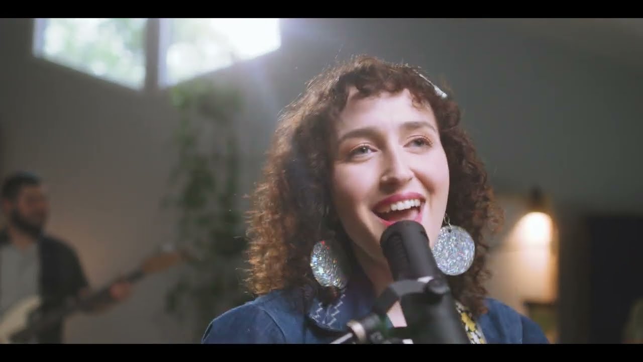 Promotional video thumbnail 2 for Olivia Frances