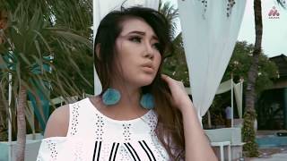 Download Via Vallen - Sakit Sakit Hatiku (Official Music Video) Mp3