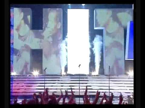 Pasadenas Tribute Right On Hit Me Baby One More Time