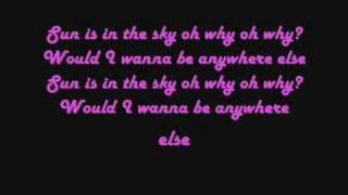 Lily Allen - LDN Lyrics