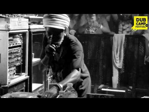 DUB CAMP FESTIVAL 2016 - ABA SHANTI-I ▶ Dre-Z meets I-David "What A Joy/Vibrate On" [Inner Standing]