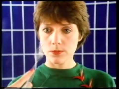 Batchelors Super Noodles - TV Advert 1985  David Hamilton