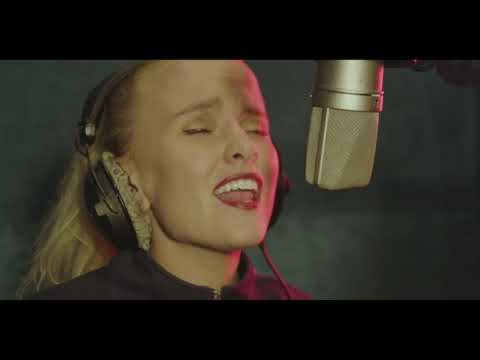 DAMIAN SOUL FEAT  MAKIHIYO - DUA LA KUKU  (ACOUSTIC VERSION)