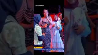 Download lagu Difarina Indra - Sabar || OM ADELLA #omadellaterbaru #dangdut #dangdutkoplo mp3