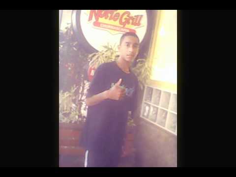 Mc Caçador - Rima ao vivo [ Dj Junior do Guara ].