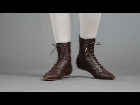 Hartfield Women's Regency Leather Boots (Brown)