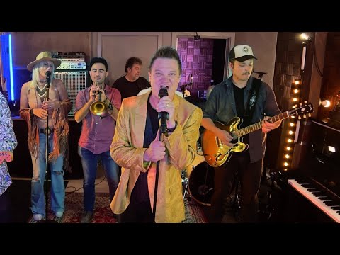 '𝐏𝐥𝐚𝐲 𝐓𝐡𝐚𝐭 𝐅𝐮𝐧𝐤𝐲 𝐌𝐮𝐬𝐢𝐜' (𝐖𝐢𝐥𝐝 𝐂𝐡𝐞𝐫𝐫𝐲) Live Studio Performance | Sing It Live