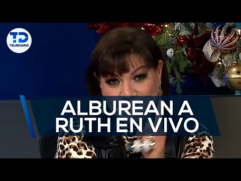 Alburean en vivo a Ruth Hernández; compañero se atacó de risa
