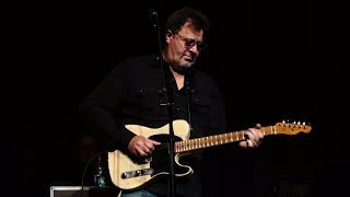 Young Man&#39;s Town   Vince Gill