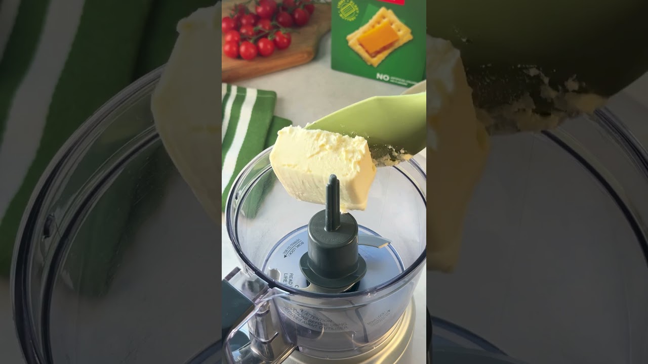 Baked Caprese Dip video