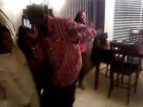 D - Boi of RichB4Rich gets his jacket jacked & forced to gig LMAO