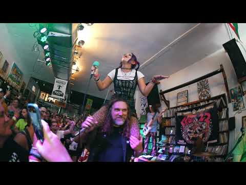 HALF PAST TWO Feat. OMNIGONE "Turn Back The Hands" at FEST 22