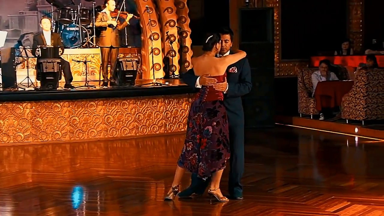 Sebastián Achaval and Roxana Suarez