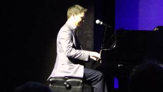 Trey Ivey (Legacy Five) plays a fun Christmas Medley