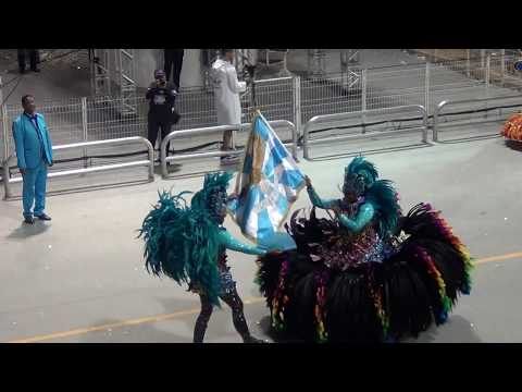 Desfile Carnaval 2020 - Águia de Ouro - Casal Oficial - João e Ana