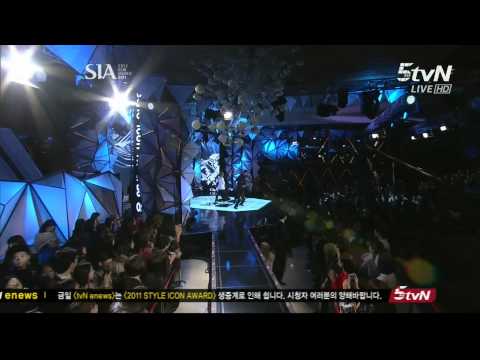 111103 Kim Hyung Joong-Do You Like That + Lucky Guy @tvN Style Icon Awards
