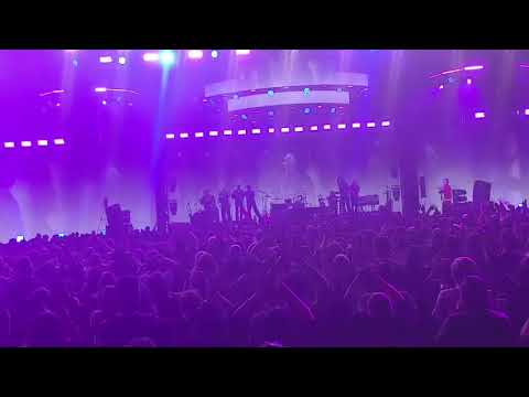 FITO PAEZ- DESPEDIDA Y OVACION- PONCHO 2026 CATAMARCA