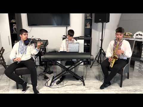 Interpretare - Colaj de masă