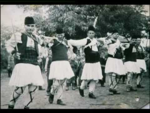 Rusalii (Русалии ) - Macedonian Men's Dance